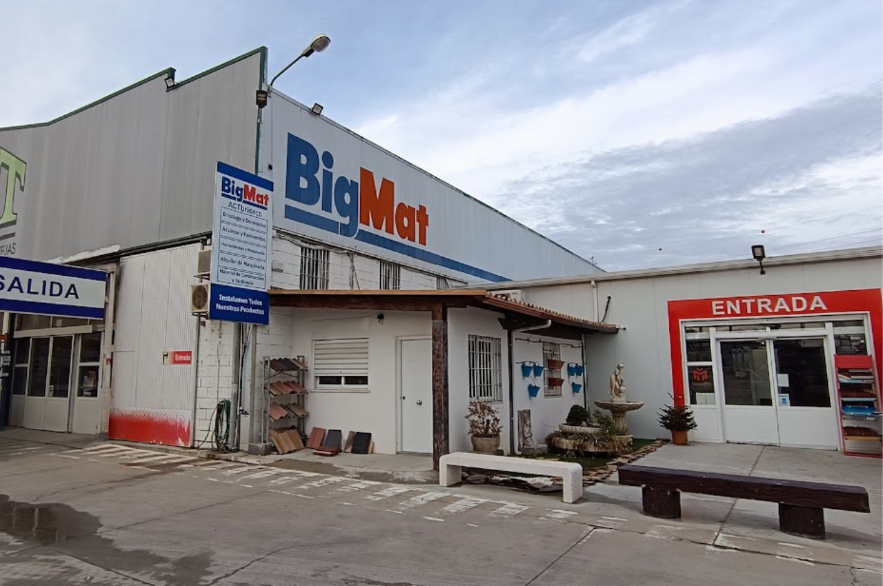 Fachada BigMat Córdoba